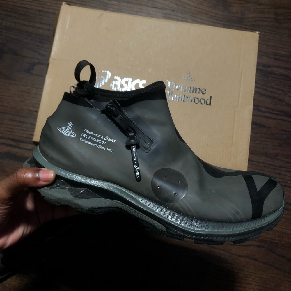 ASICS x VIVENNE WESTWOOD Sneakers